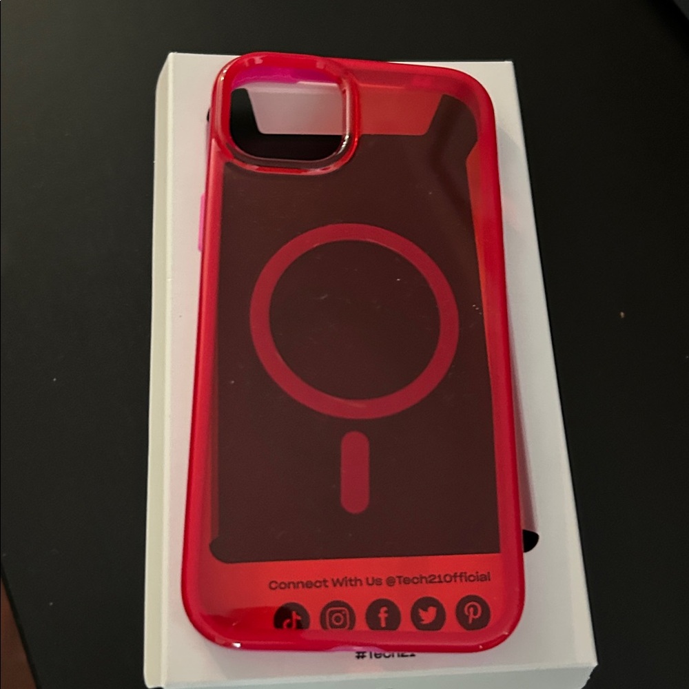 Tech21 Unisex Adult iPhone  Case - Butterfly Blues, One Size, Standard.